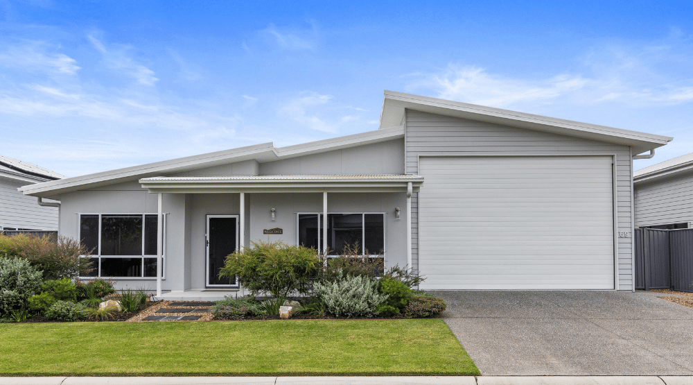 Good-Life-RV-Lifestyle-Resort-69-The-Boulevard Site 53, situated in the Clubhouse precinct, this home features the modern Contemporary facade and is located in Greenview Drive only a short stroll from the Clubhouse.