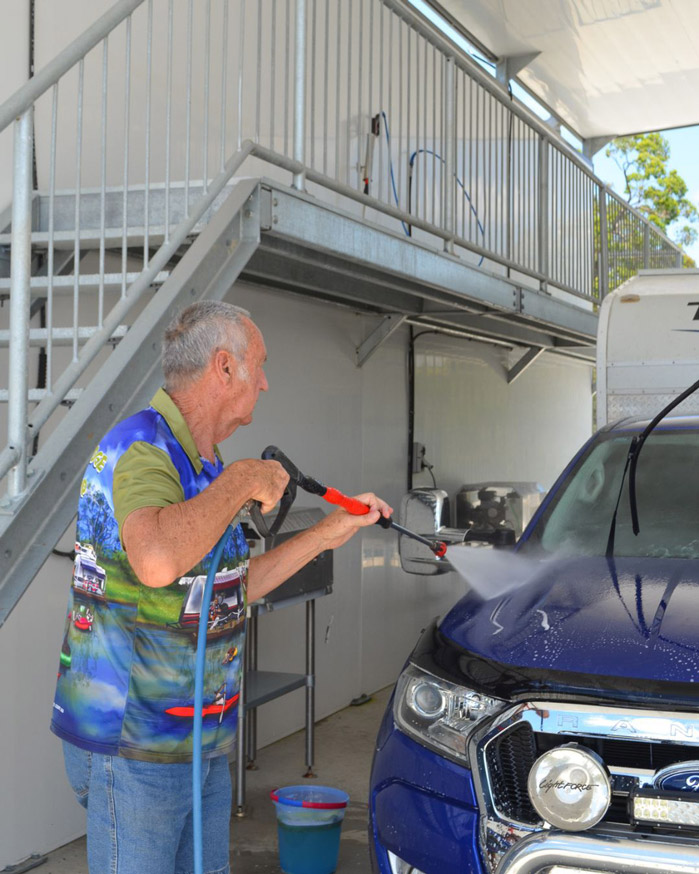 High pressure RV Wash Bay facilities at Good Life Fraser Coast designed for caravans, motorhomes and boats.