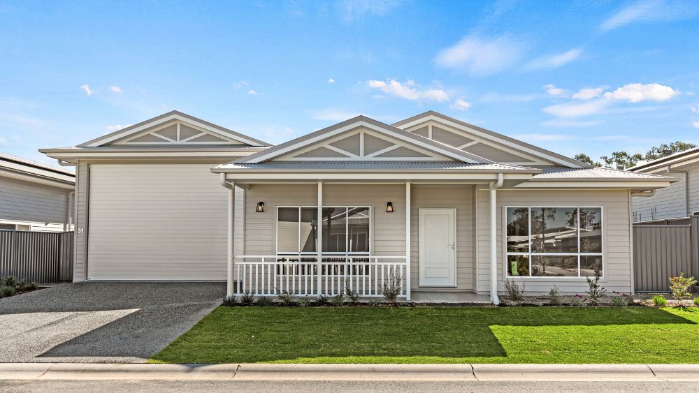 Site 90 | Banksia MK II+ Grande Garage + Hamptons Façade